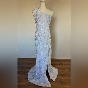 HAPPY JOE’S One-Shoulder